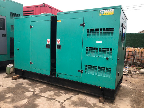 乐都怎样合理控制磷酸铁锂蓄电池的充放电倍率以延长其使用寿命？