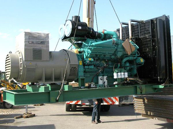 乐都冬季柴油发电机启动前，如何检查燃油标号是否适配？